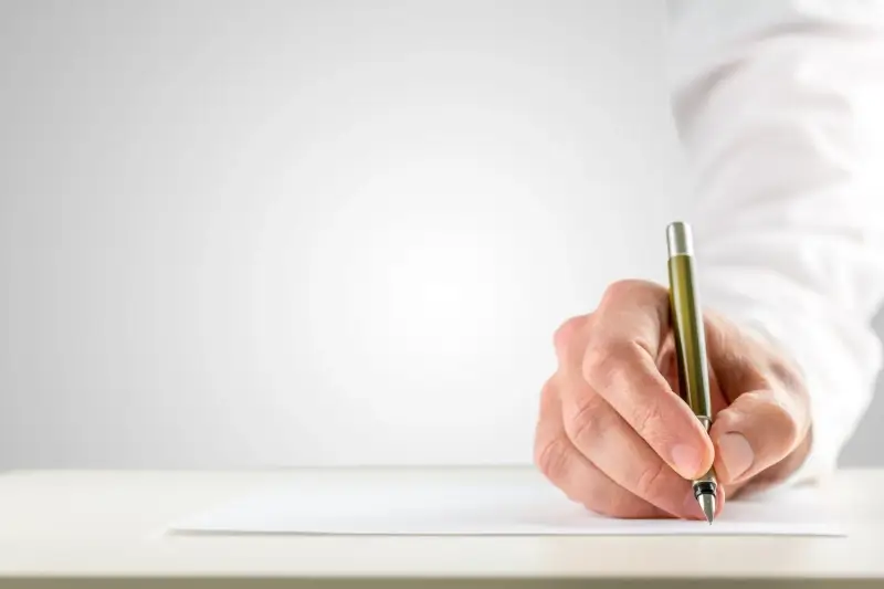 Ile może zabrać komornik za alimenty z najniższej krajowej?